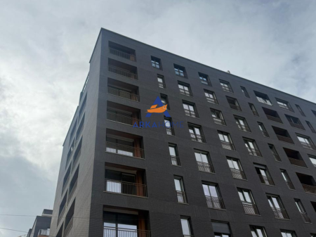 JEPET ME QERA AMBIENT BIZNESI 66M2 "ISH FUSHA E AVIACIONIT " 700 EURO