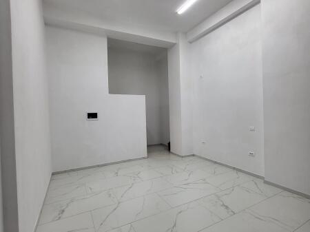 AMBIENT BIZNESI PER QERA PRANE VASIL SHANTOS