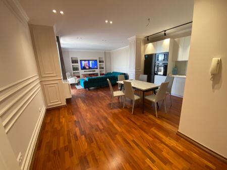 Super Apartament 2+1+2 me qira 2 minuta nga Qendra