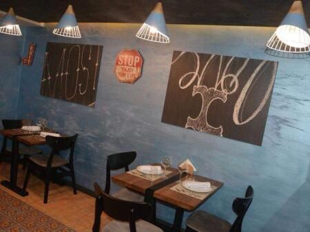 Jepet Ambjent Komercial  me qera, per  Biznes ne Pallat Egzistues , ID   Elar1 13872   -   €  2000