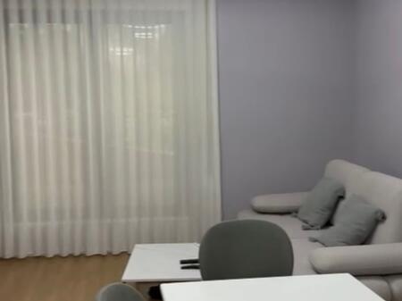 1+1,i mobiluar per here te pare,kodra e diellit,550 euroofrohet dhe parkim shtese