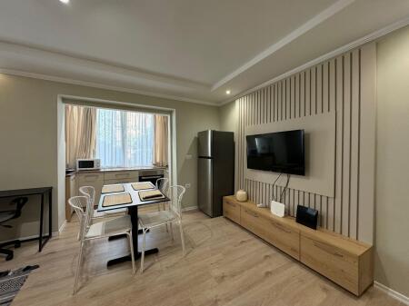 Qender, Apartament Per Qira