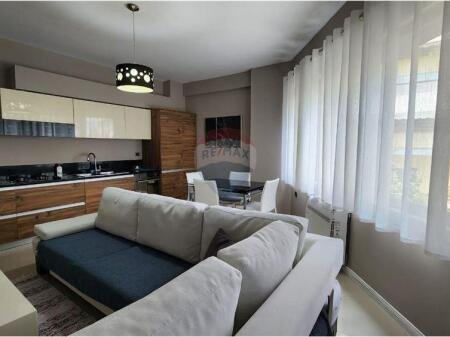 Apartament - Për Shitje - Kopshti Botanik, Tiranë