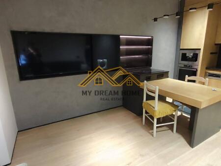 JEPET ME QIRA SUPER APARTAMENT 1+1 PLAZH DURRES!