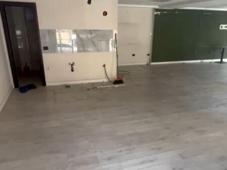 SHOP FOR RENT 82 M2 ELBASAN STREET 1,500 EURO