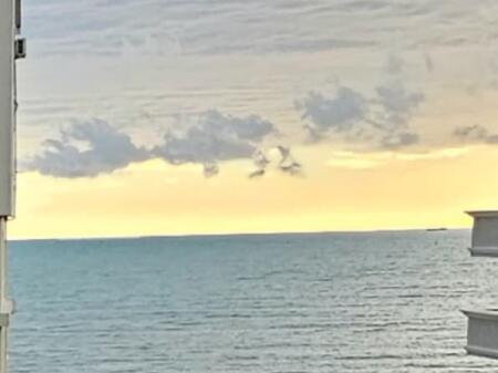 🏡 SHITET APARTAMENT 2+1 PALACE HOTEL PLAZH DURRËS