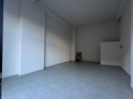 DYQAN ME QERA 55 M2 GOLDEN PARK 3 700 EURO