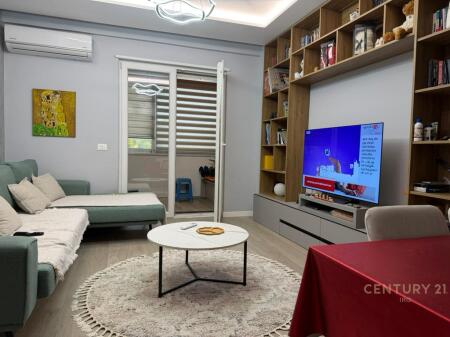 Apartament modern 2 + 1 ne Ali Demi 225,000 €