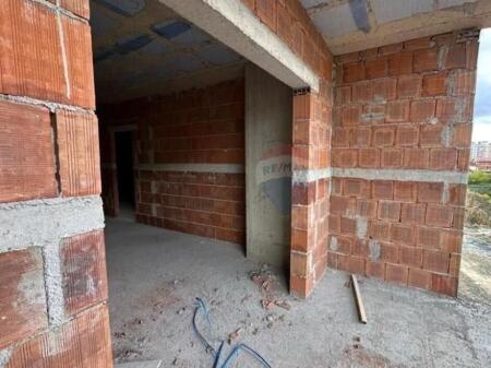 Apartament - Për Shitje - Ish Fusha e Aviacionit, Tiranë (ID: 530191031-714)