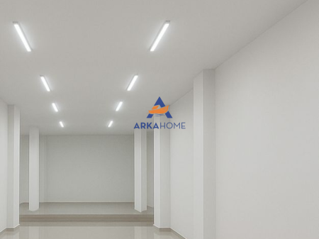 BUSINESS PREMISES FOR SALE 122.6M2+25M2 "AT 5 MAJI" 309,000 EURO