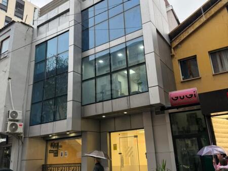 Godinë 3-Katëshe në Myslym ShyrI 4300 EUROME QERA