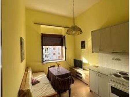 🌟 APARTAMENT 2+1 ME QIRA – ZONA E SHALLVAREVE