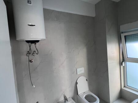 Jepet 1+1 bosh,Rezidenca Kadiu-Ali Dem