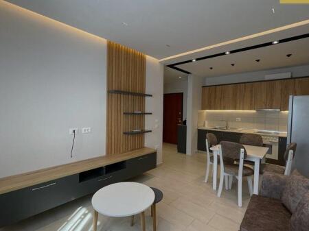 Shitet, Apartament 1+1 – Misto Mame, pranë Helios Catering