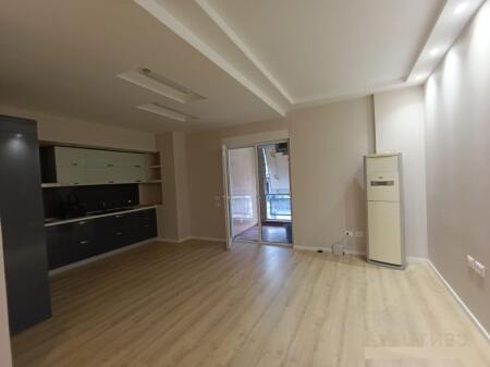 APARTAMENT PER SHITJE 2+1  OXHAKU!