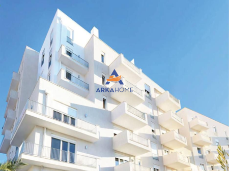 SHITET APARTAMENT 1+1+BALLKON "RRUGA BUDI,QYTET STUDENTI" 161.200 EURO