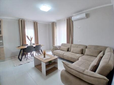 In affitto🔥  Appartamento 2+1+1 bagno con finestra  Via Hashing Hysen Dalliu ; Mine Peza