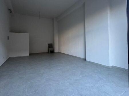 Jepet me qera dyqan pran amerikan 3