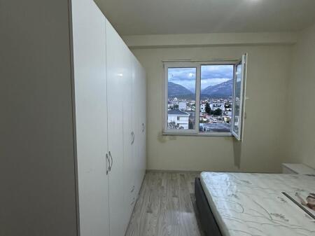 Jepet me qera 1+1 Bathore