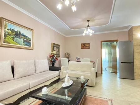 Affittasi 2+2 a Galeria in centro arredato 748 eu