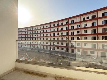 EXCLUSIVE ! Shitet apartament 1+1 + Post Parkimi te Rezidenca EON, Golem !