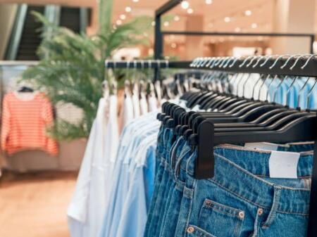 SHITET DYQAN BUZE RRUGES TE MYSLYM SHYRI 90 M2