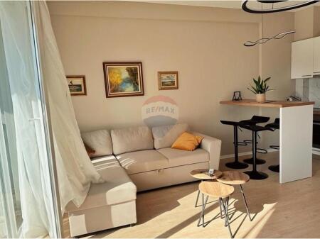 Appartamento - In Affitto - Via Mihal Grameno, Tirana