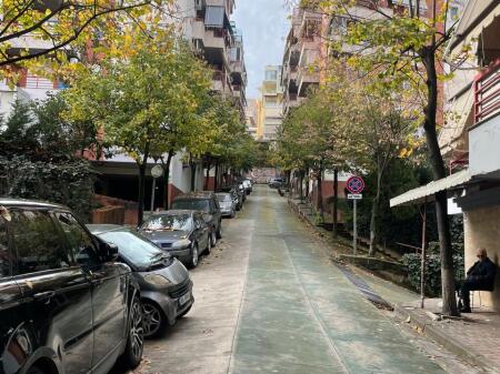 2+1,kompleksi kolombo liqeni i thate,260.000 euro