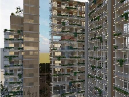 Dyqan+ parkim per shitje te Selvia