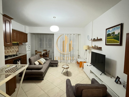 🏡 Affittasi Appartamento 1+1, Via Çipajve, Vlora