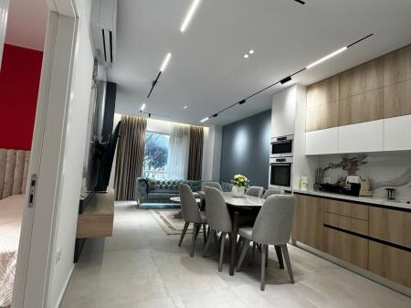 🏡 SHITET APARTAMENT LUKSOZ 2+1 ME PAMJE DETI