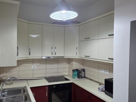 Apartament me qera 2+1+2WC Astir!