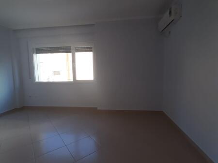 Zyre me qera,tek TOPTANI