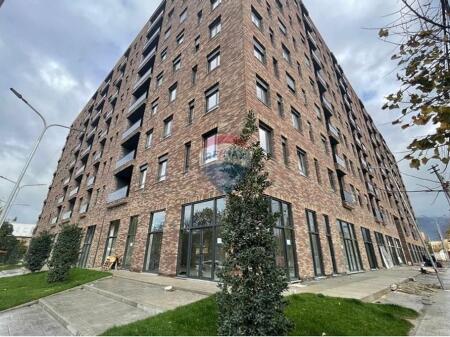 Shitet apartament 3+1+2 tek 5 Maji!