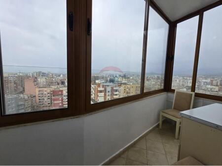 Appartamento 2+1+2 in affitto~ CENTRO DI TIRANA