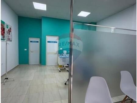 shitet biznes, klinike dentare