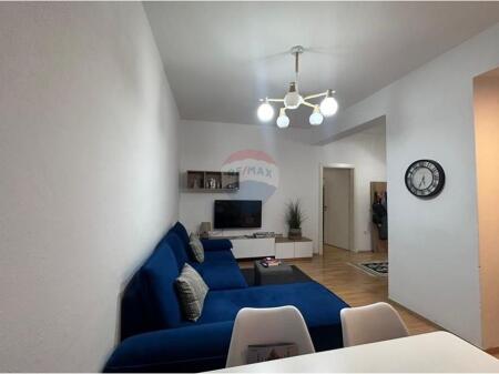 Apartament 1+1 me qira ne Qender te Tiranes
