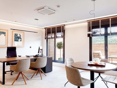 Affittasi appartamento 1+1 presso il Comune di Parigi