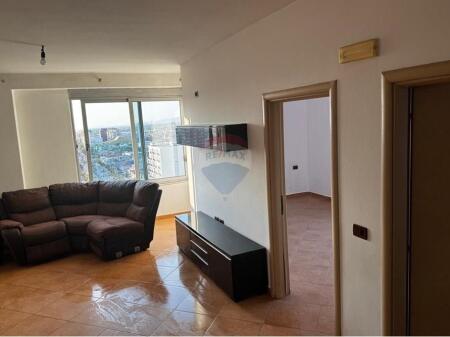 Okazion !Apartament 2+1 per shitje ne Kamez !