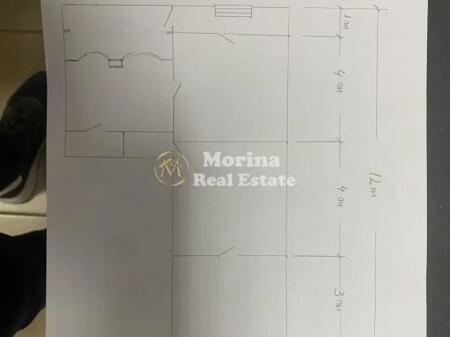 Vendita, Locale Commerciale/negozio, di fronte al Complesso Delijorgji, Prezzo 150000 Euro.