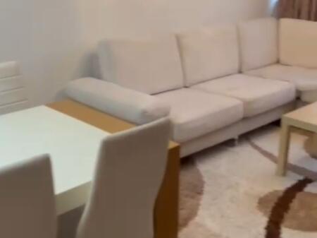 Jepet me qera Apartment 2+1+1 tualet +2 ballkone ne Ali Dem Rruga "Idriz Dollaku"