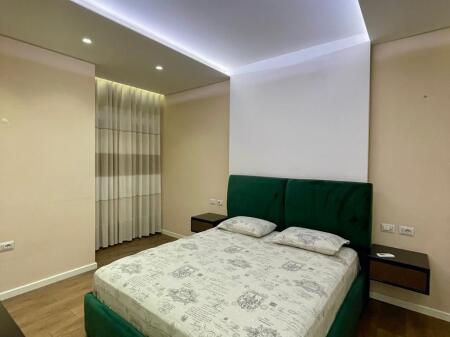 Ap 2+1 plus post parkimi per qira