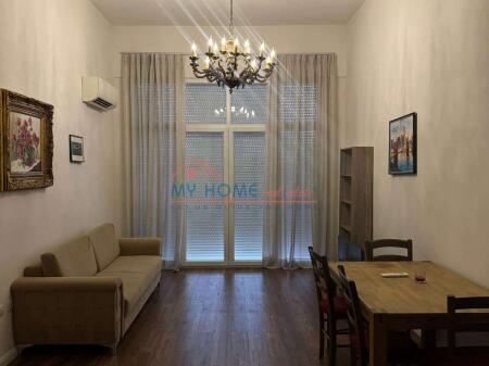 Apartament 2+1 me Qira te Zogu i Zi Tirane