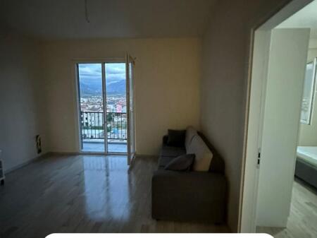 Apartament 1+1 me qera Bathore