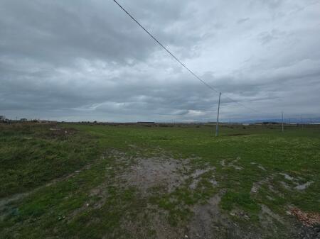 TOKE NE SHITJE PER KAPANONE NE SPITALLE DURRES AFER PORTIT