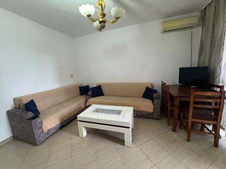 Appartamento 1+1 in affitto a Kinostudio