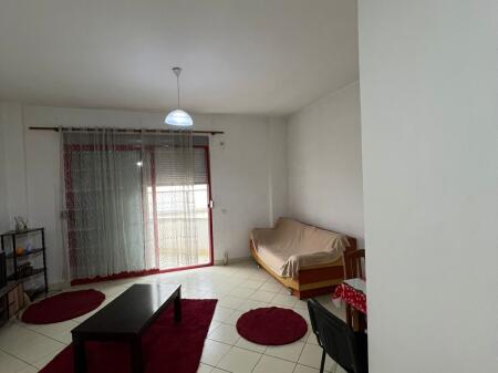 Appartamento in affitto 1+1 a Kthesa e Kamzës!