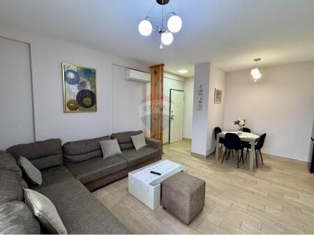 Apartment - For Rent - Frosina Plaku Street, Tirana