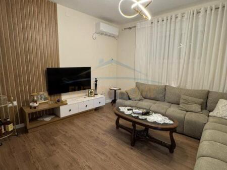 For Rent, 2-Storey Villa, Medreseja, Tirana