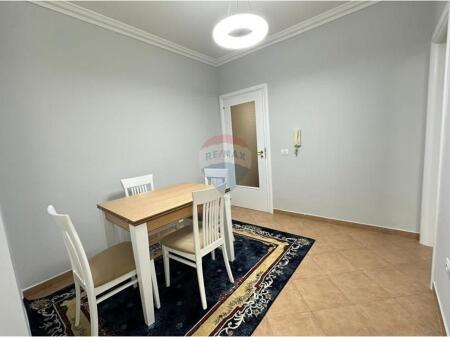 Apartament -2+1 Për Qira - Rruga e Kavajës,